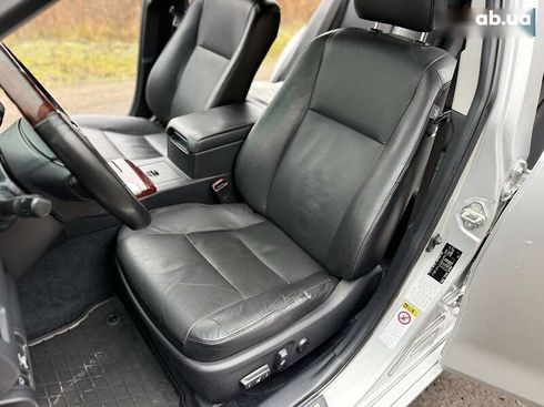 Toyota Camry 2011 - фото 16