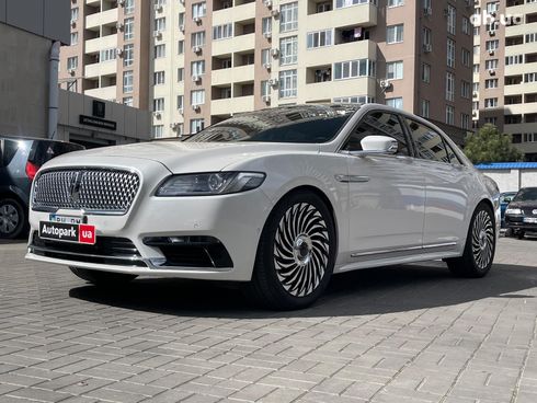 Lincoln Continental 2019 белый - фото 9