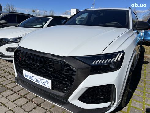 Audi RS Q8 2021 - фото 10