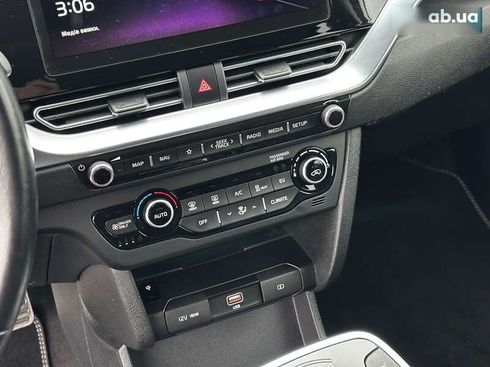 Kia Niro 2021 - фото 22