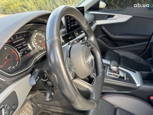 Audi A4 2020 - фото 18