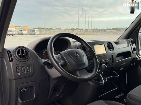 Renault Master 2017 - фото 15