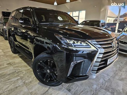 Lexus LX 2019 - фото 24