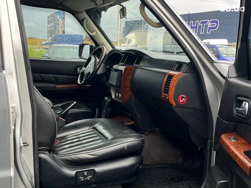 Nissan Patrol 2009 серый - фото 30