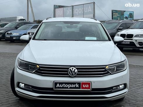 Volkswagen passat b8 2016 белый - фото 2