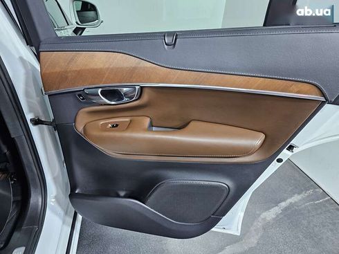 Volvo XC90 2018 - фото 19