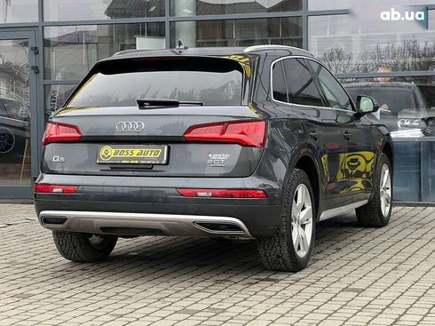 Audi Q5 2018 - фото 7