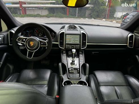 Porsche Cayenne 2015 - фото 18