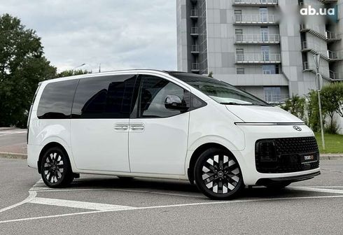Hyundai Staria 2021 - фото 21