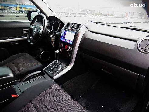 Suzuki Grand Vitara 2016 - фото 20