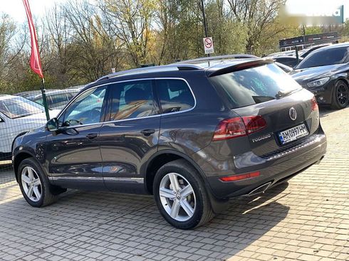 Volkswagen Touareg 2011 - фото 20