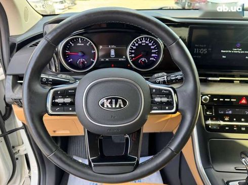 Kia Carnival 2021 - фото 14