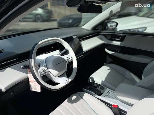 Honda e:NP2 2024 - фото 22