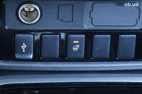 Mitsubishi Outlander 2018 - фото 21
