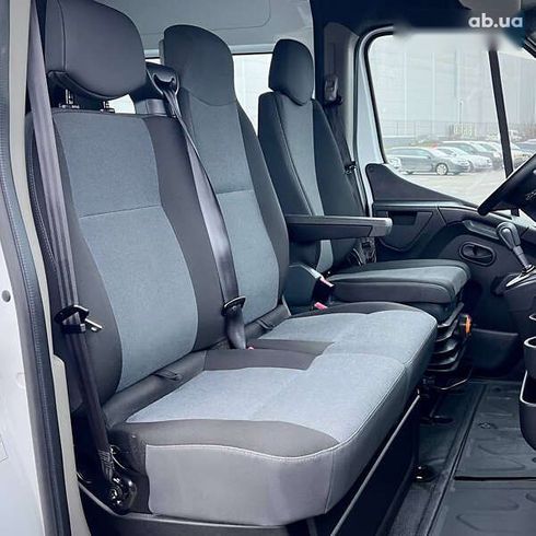 Renault Master 2019 - фото 21