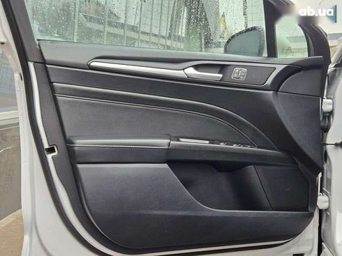 Ford Fusion 2019 - фото 16