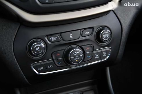 Jeep Cherokee 2014 - фото 20