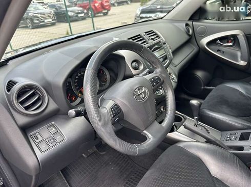 Toyota RAV4 2011 - фото 29