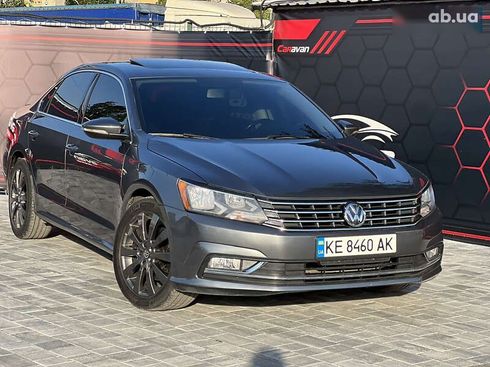 Volkswagen Passat 2017 - фото 3