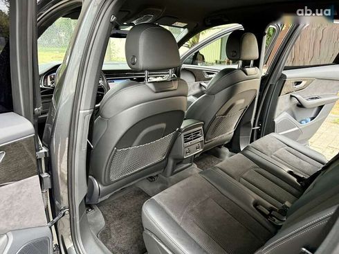 Audi Q7 2021 - фото 28