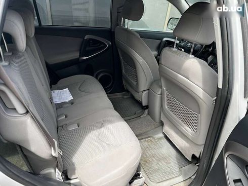 Toyota RAV4 2007 - фото 17