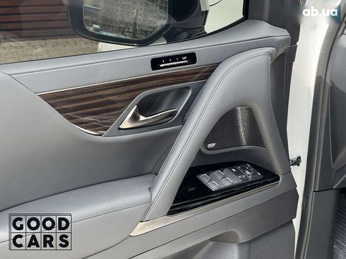 Lexus LX 2022 - фото 16