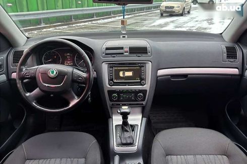 Skoda Octavia 2011 - фото 13