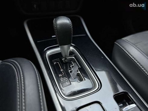 Mitsubishi Outlander 2019 - фото 22