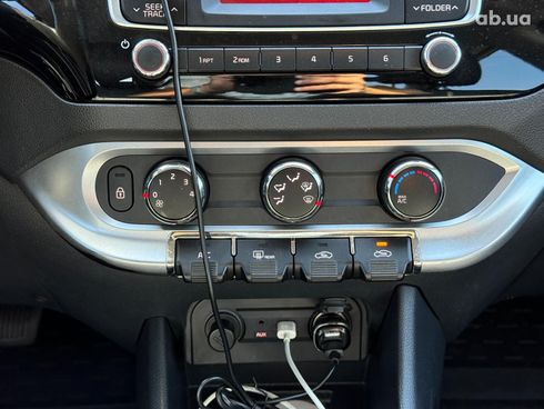 Kia Rio 2015 синий - фото 29