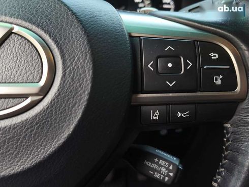 Lexus LX 2017 - фото 30
