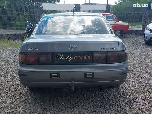 Toyota Camry 1996 - фото 5