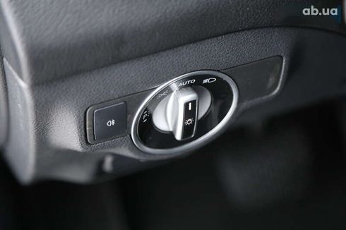 Mercedes-Benz CLA-Класс 2018 - фото 20