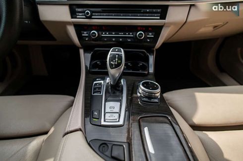 BMW 5 серия 2011 - фото 15