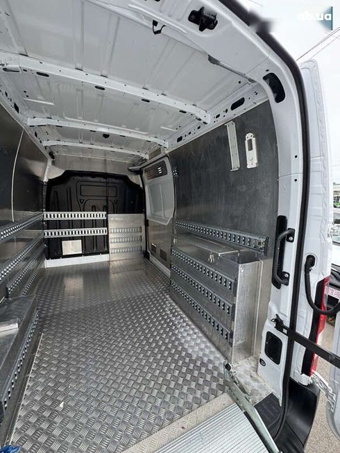 Renault Master 2021 - фото 26
