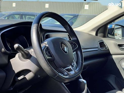 Renault Megane 2017 - фото 23