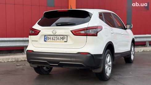 Nissan Qashqai 2019 - фото 15