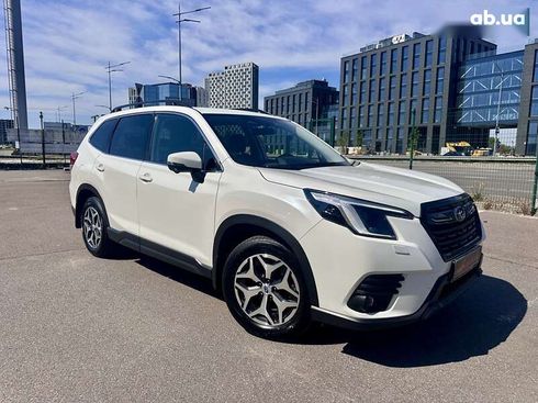 Subaru Forester 2022 - фото 2