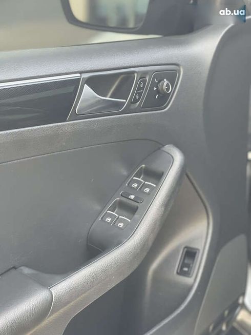 Volkswagen Jetta 2016 - фото 20
