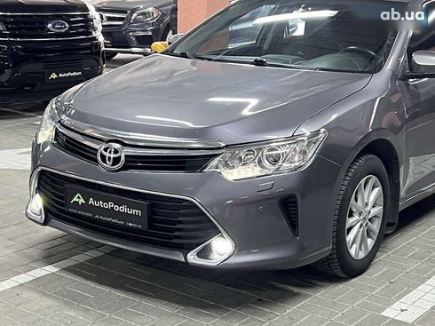 Toyota Camry 2016 - фото 3