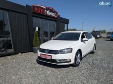 Продажа б/у Volkswagen Passat 2013 года во Львове - купить на Автобазаре