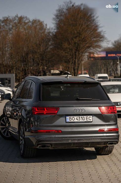 Audi Q7 2018 - фото 17