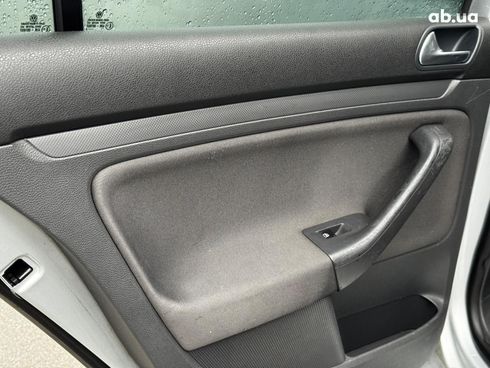 Volkswagen Golf 2006 серый - фото 20