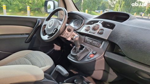 Renault Kangoo 2012 серебристый - фото 13