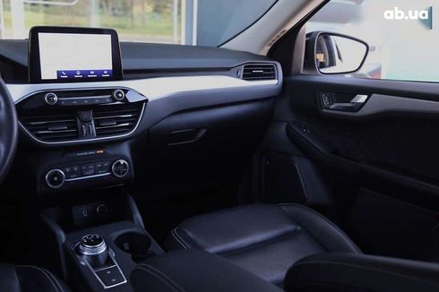 Ford Escape 2020 - фото 12