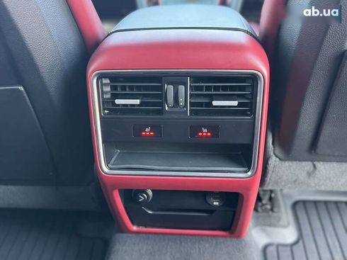 Porsche Cayenne 2019 - фото 27