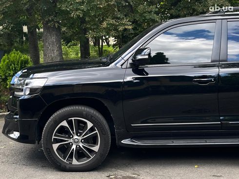 Toyota land cruiser 200 2017 черный - фото 14