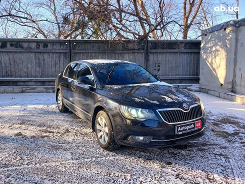 Skoda Superb 2013 черный - фото 3