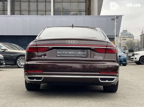 Audi A8 2018 - фото 16