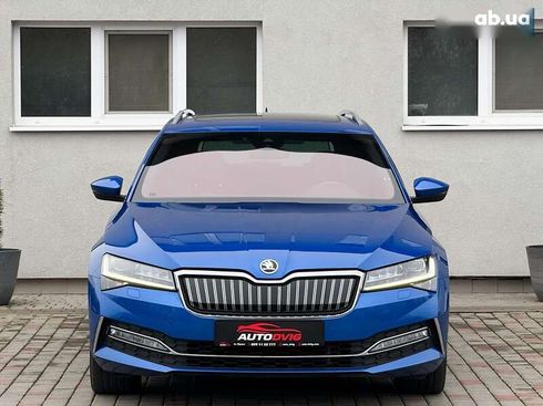 Skoda Superb 2020 - фото 9