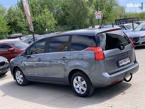 Peugeot 5008 2011 - фото 19